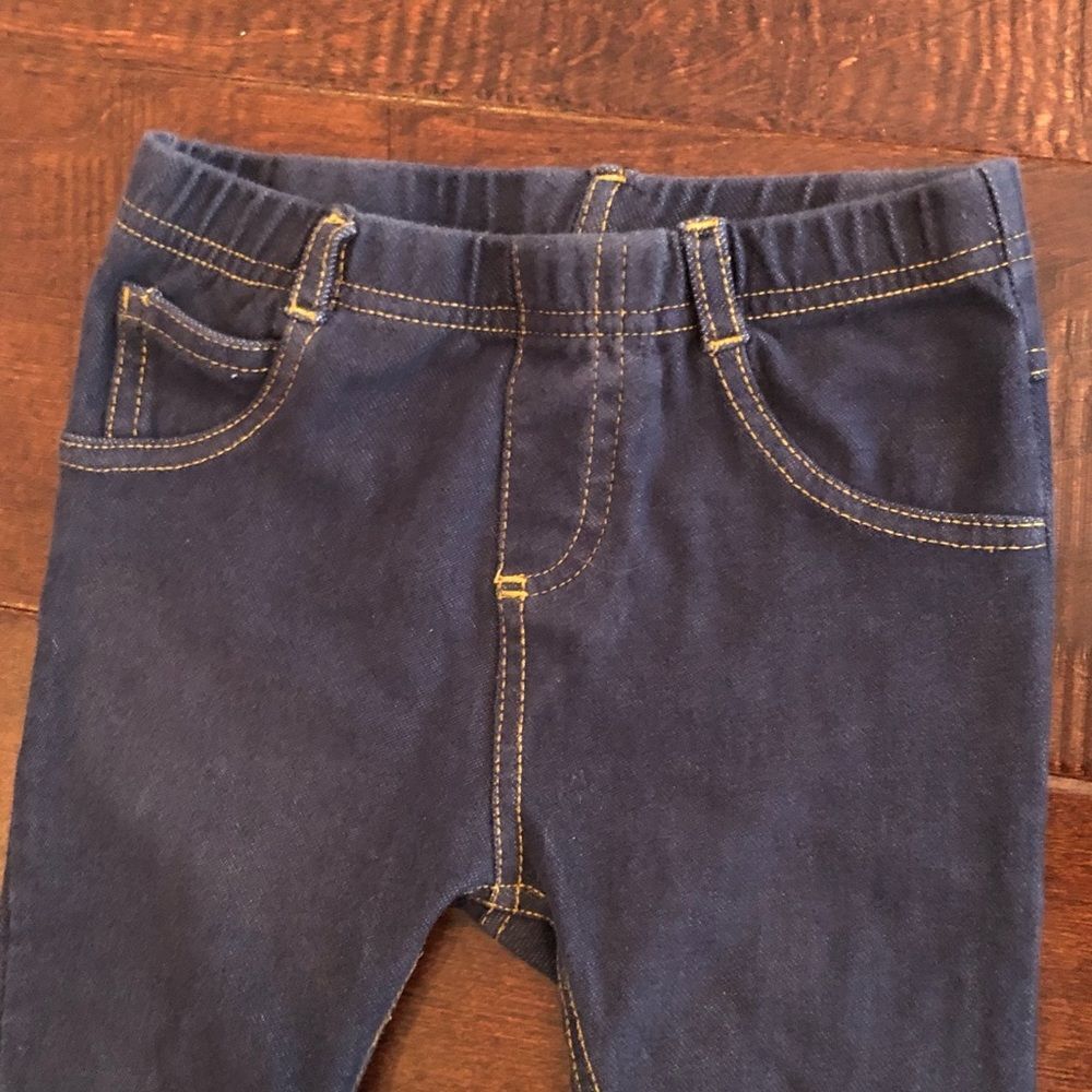 Shirts and pants bundle - Picture 8 of 14